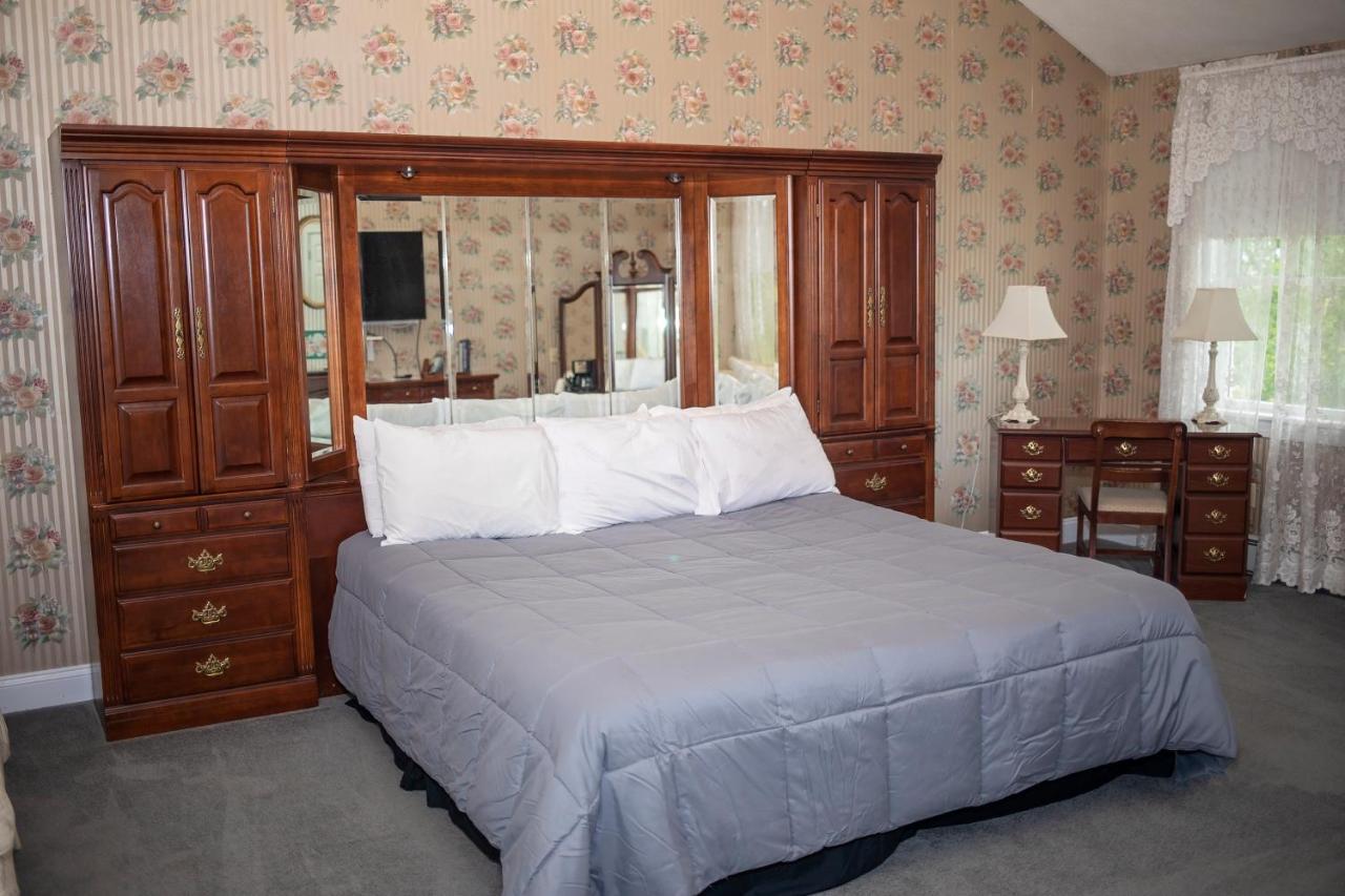 Longhouse Manor B&B Watkins Glen Luaran gambar