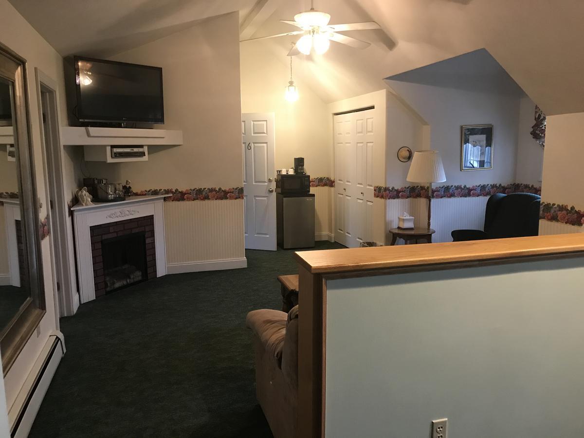 Longhouse Manor B&B Watkins Glen Luaran gambar